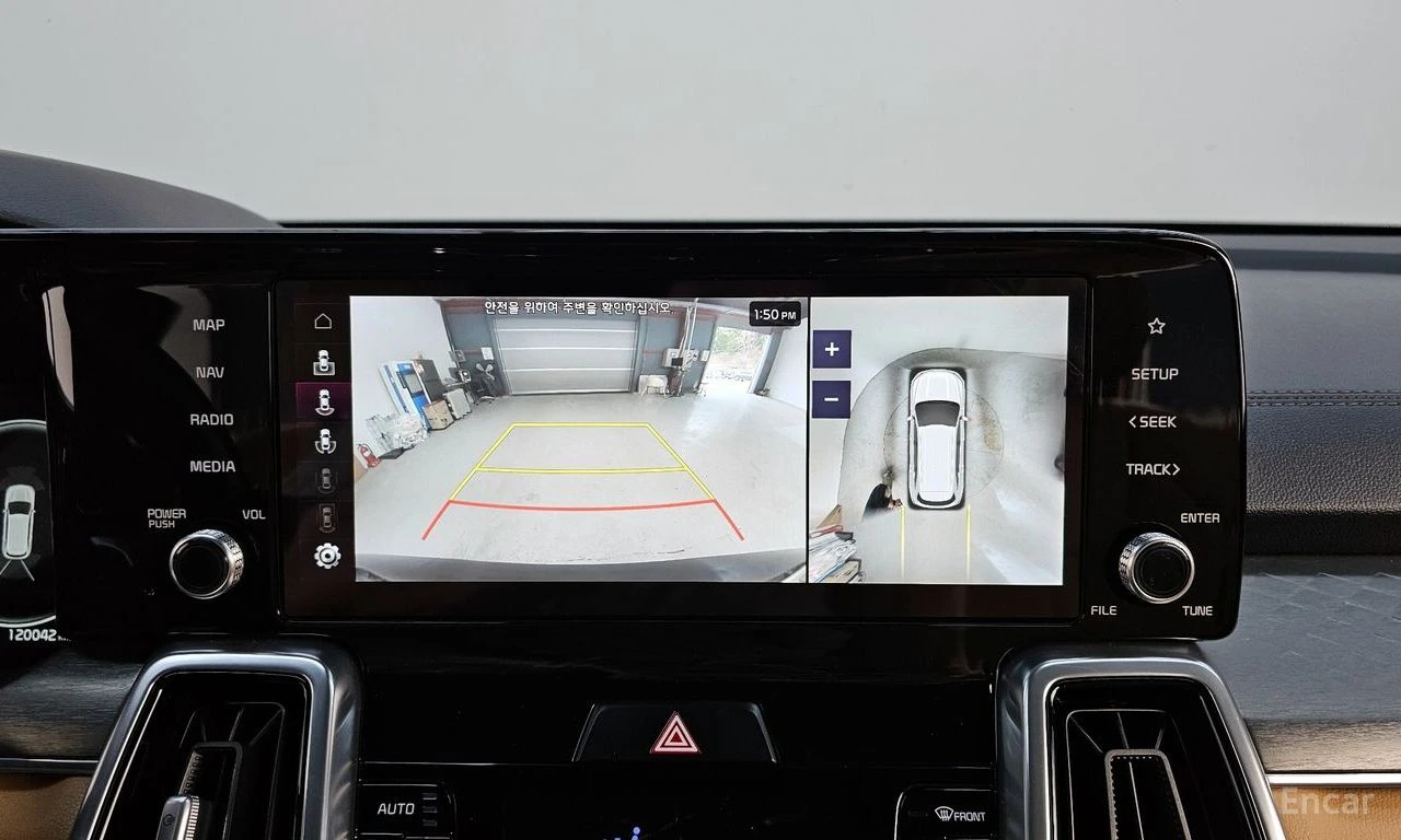 Kia Sorento GRAVITY* 1.6-HEV* AWD* 360CAMERA* , снимка 11 - Автомобили и джипове - 54416026