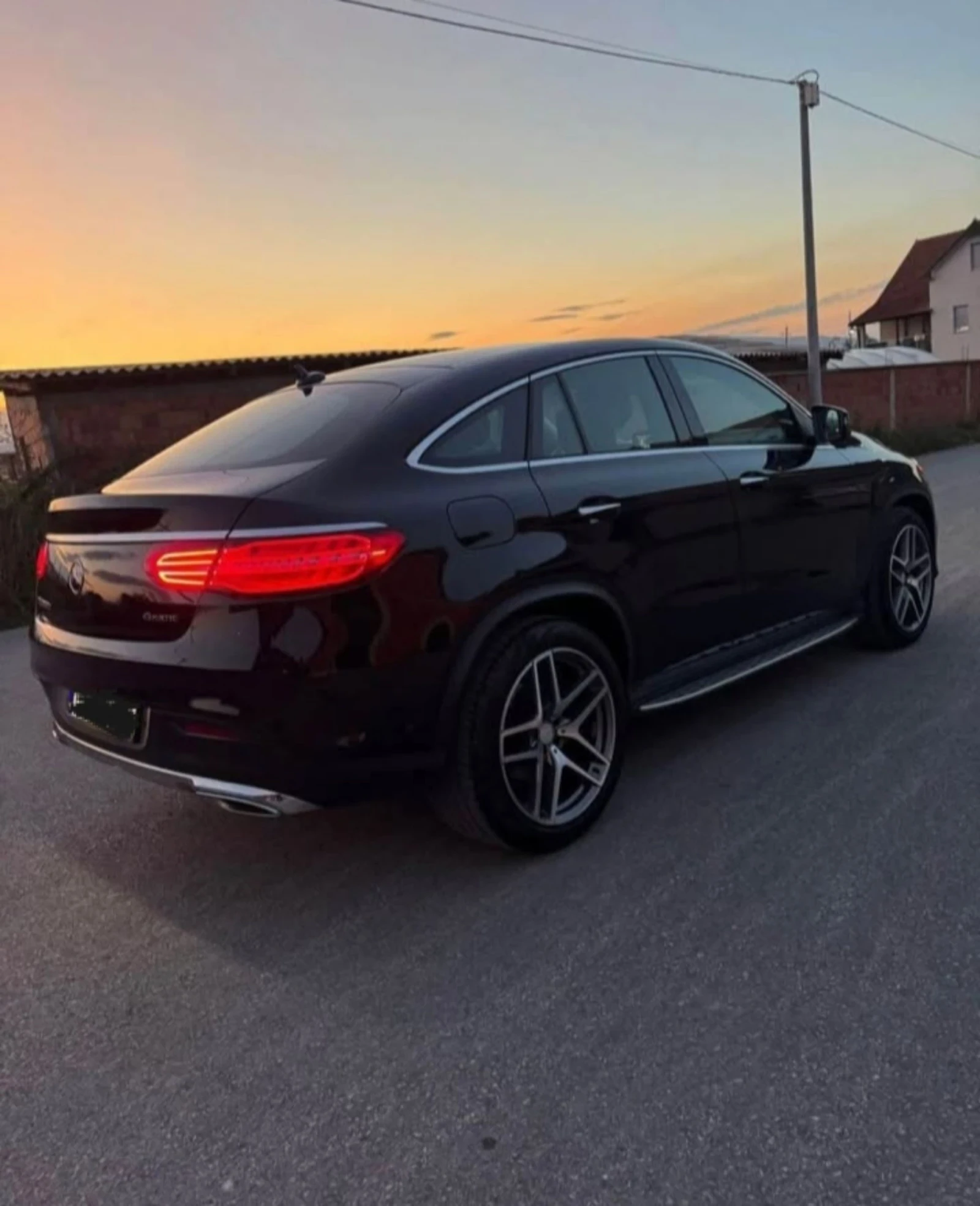 Mercedes-Benz GLE 350 COUPE, снимка 5 - Автомобили и джипове - 54529072