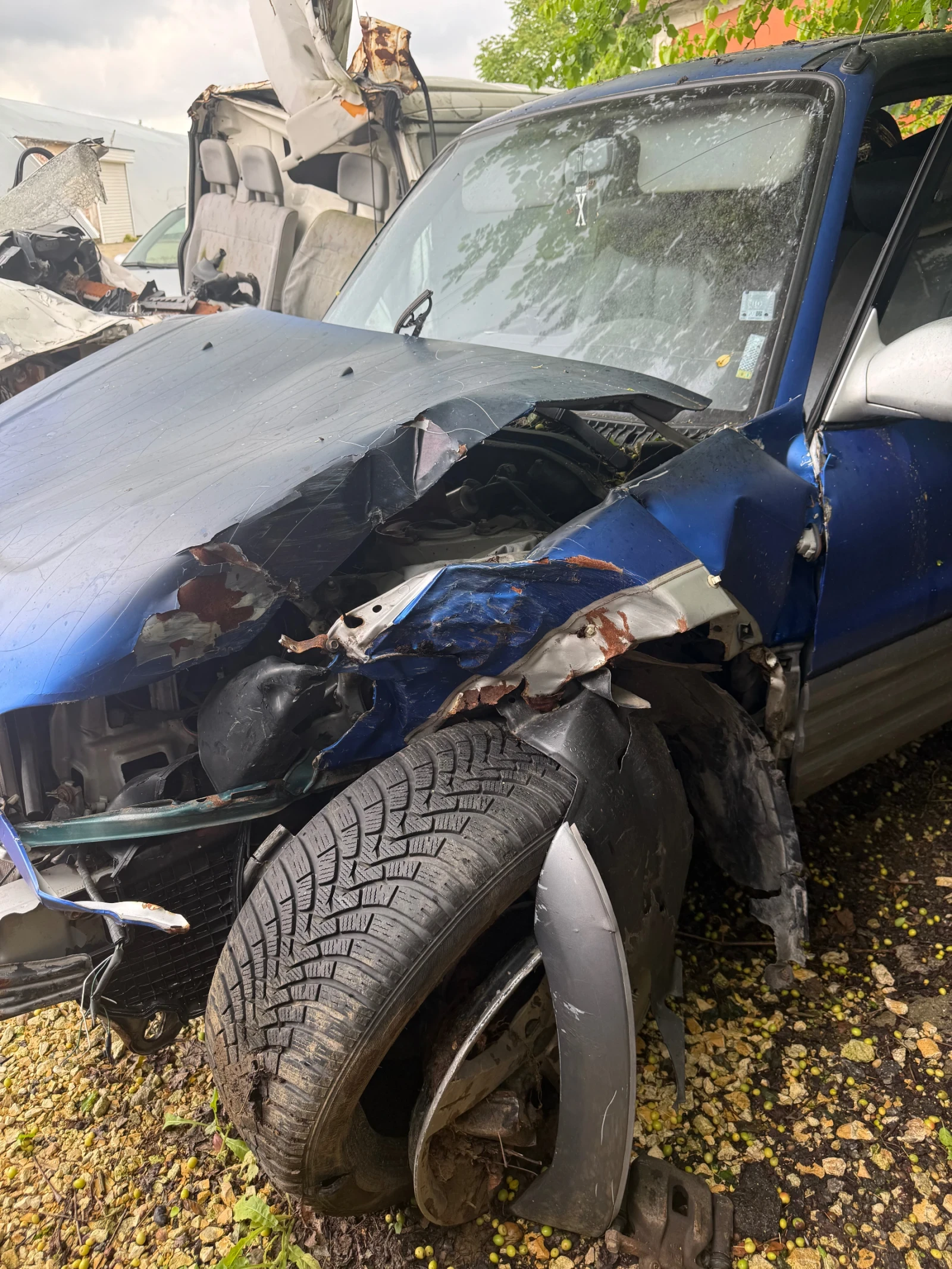 Toyota Rav4 2000, снимка 4 - Автомобили и джипове - 54644074