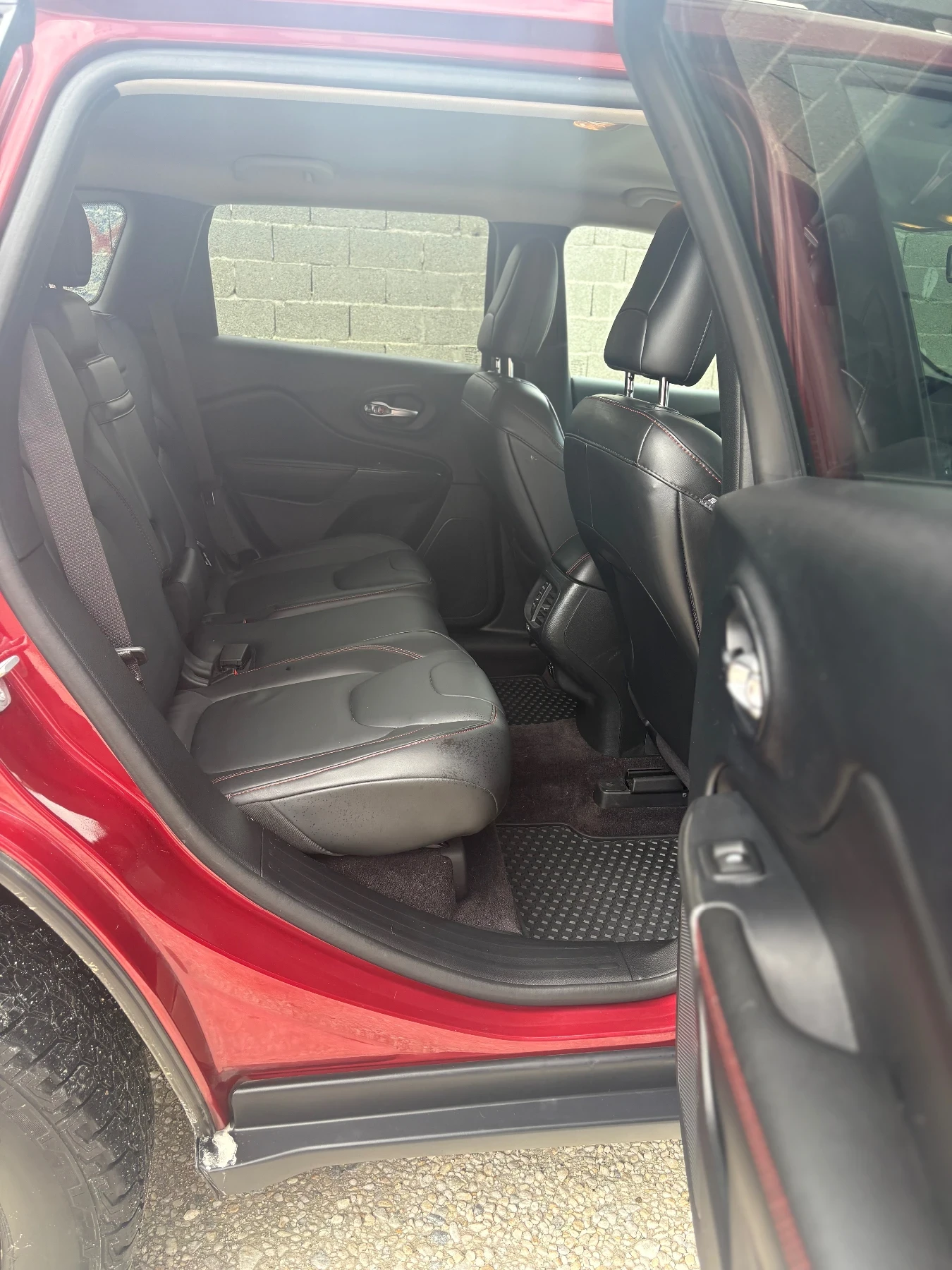 Jeep Cherokee 3.2 TRAILHAWK, снимка 12 - Автомобили и джипове - 54652790