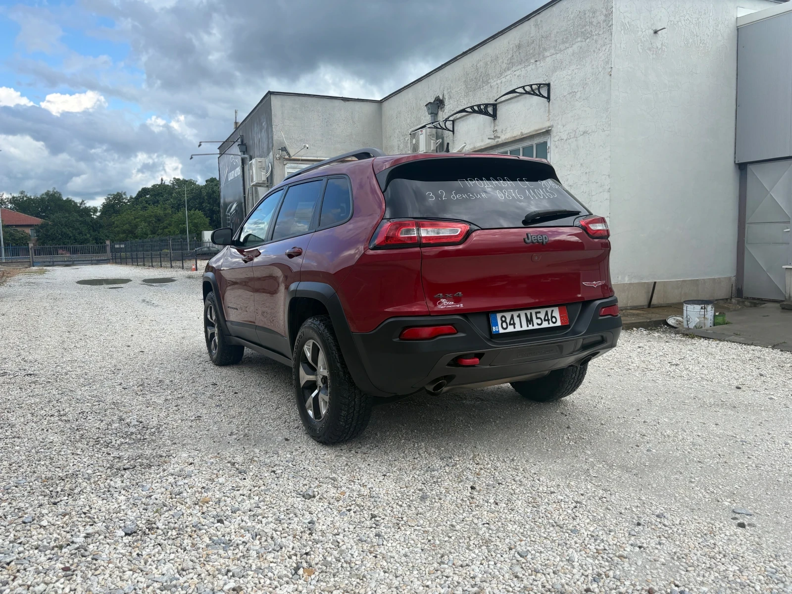 Jeep Cherokee 3.2 TRAILHAWK, снимка 7 - Автомобили и джипове - 54652790