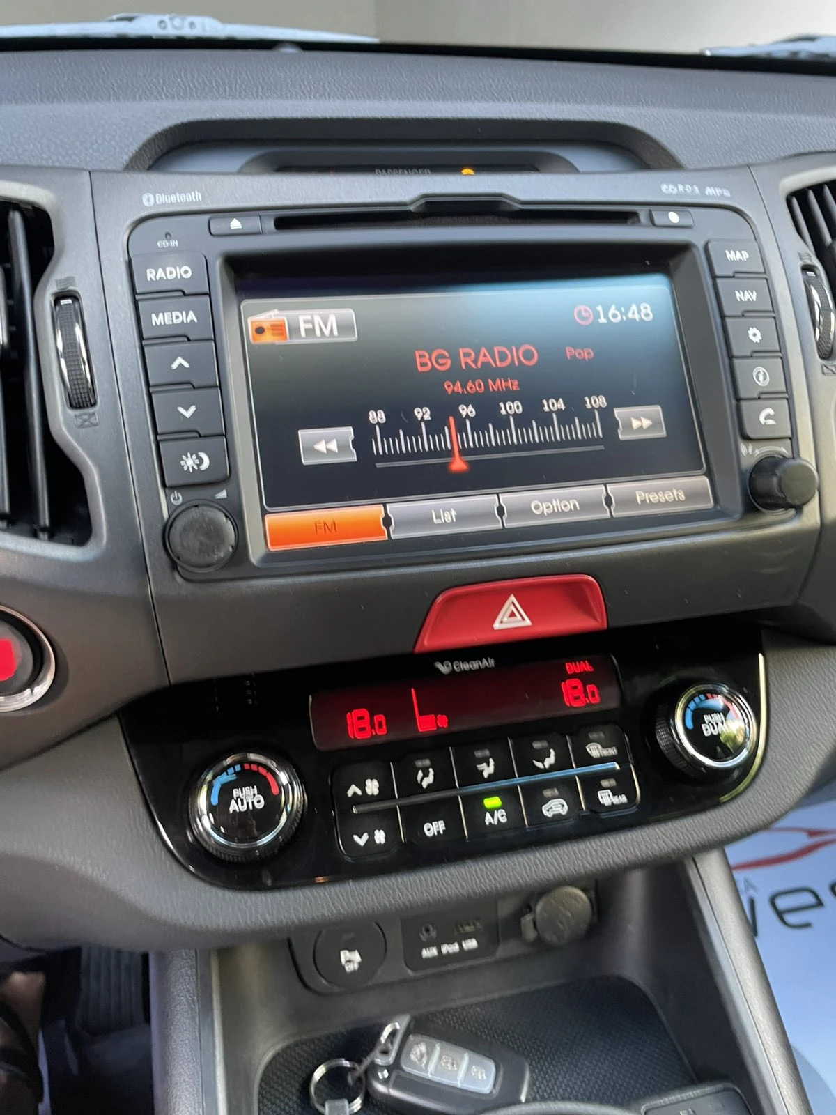 Kia Sportage III (2010-2013), снимка 13 - Автомобили и джипове - 54702493