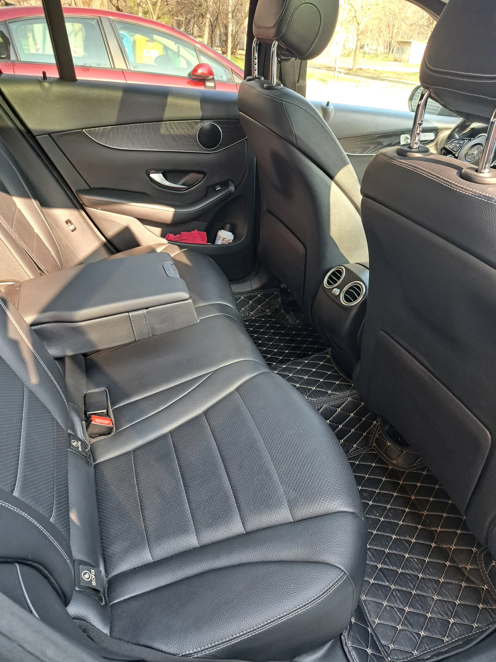 Mercedes-Benz GLC 300, снимка 12 - Автомобили и джипове - 54718044