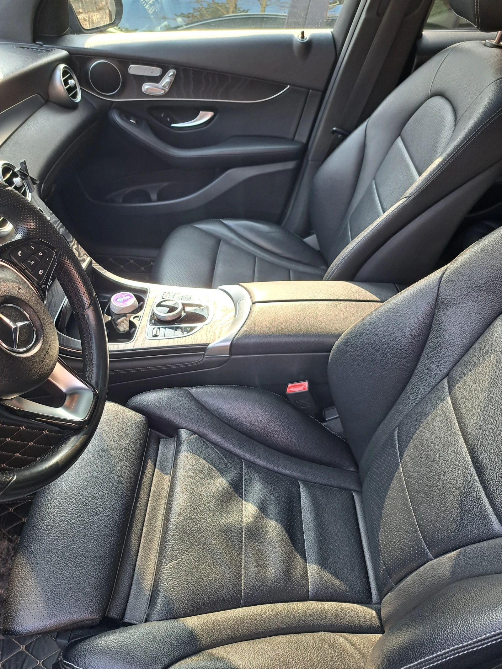 Mercedes-Benz GLC 300, снимка 10 - Автомобили и джипове - 54718044