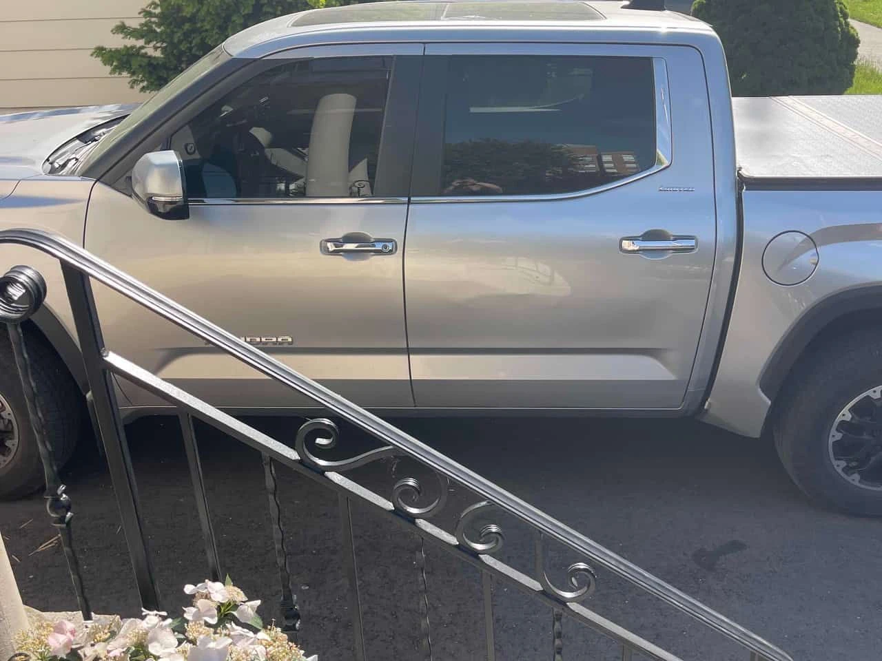 Toyota Tundra Limited /360/DIS/ОБДУХВАНЕ, снимка 2 - Автомобили и джипове - 54775286