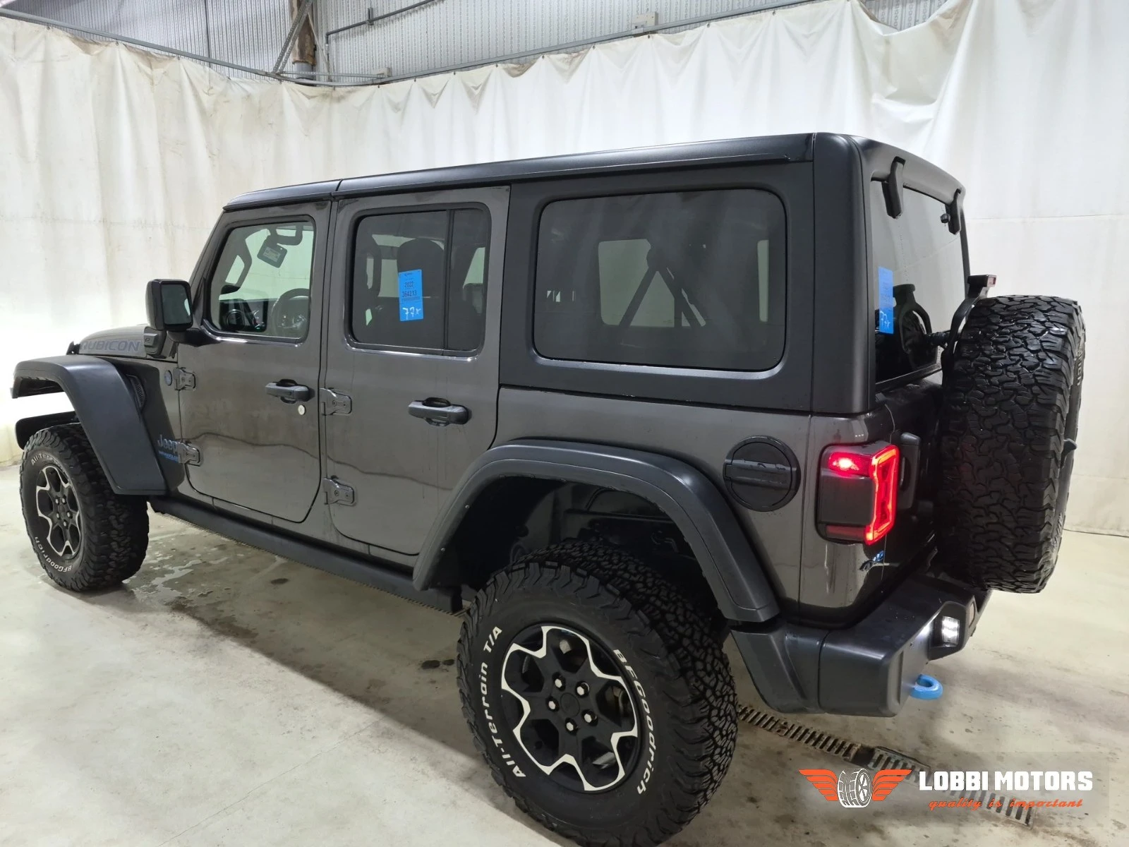Jeep Wrangler, снимка 4 - Автомобили и джипове - 56295688