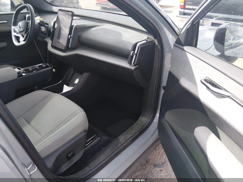 Volvo EX30 Plus Twin Motor Performance, Fully Electric | Mobile.bg � ����������� 5