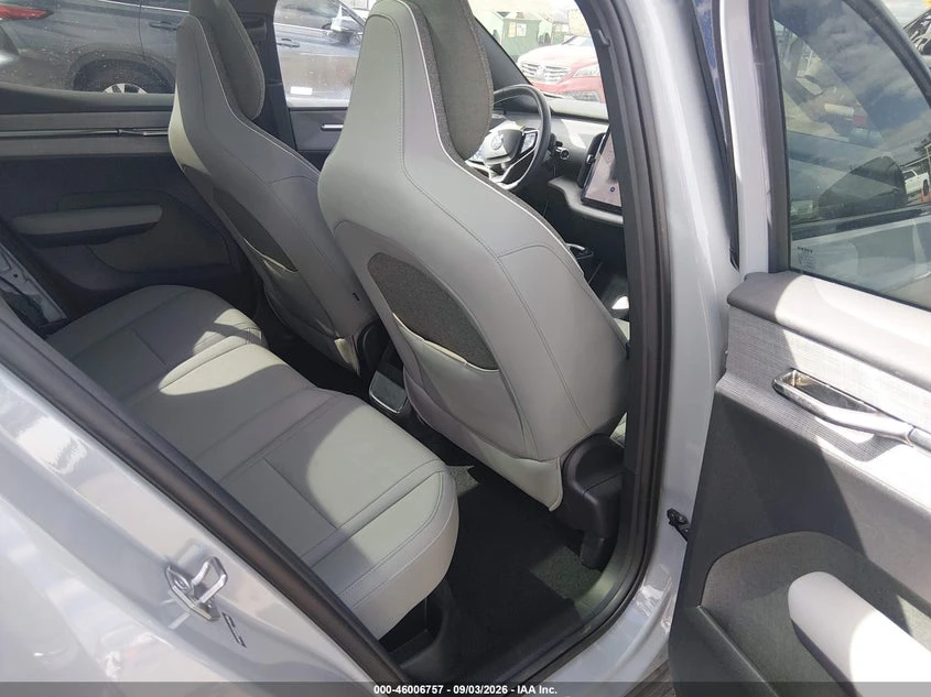 Volvo EX30 Plus Twin Motor Performance, Fully Electric | Mobile.bg � ����������� 8