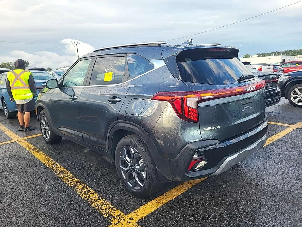 Kia Seltos * EX PREMIUM * CARFAX * ��� ������������ ������ | Mobile.bg � ����������� 4
