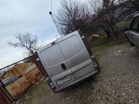 Renault Trafic, снимка 4 - Бусове и автобуси - 53619640