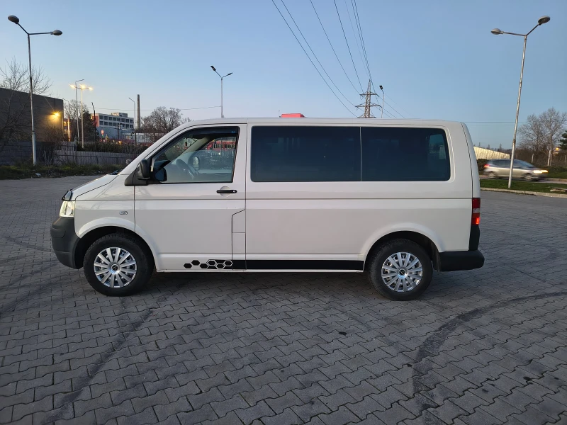 VW T5 1.9tdi 105hp, снимка 8 - Бусове и автобуси - 52851445