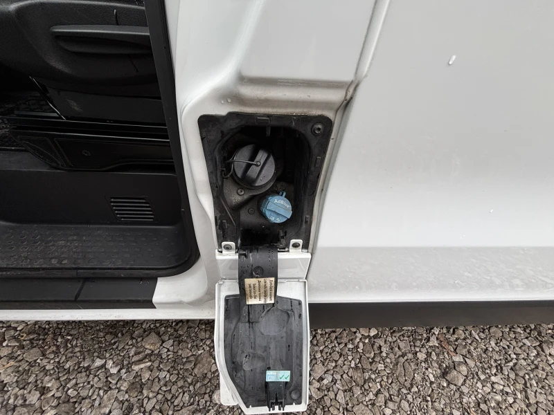 Opel Vivaro 1.6; 8+ 1; Long, снимка 16 - Бусове и автобуси - 53136192