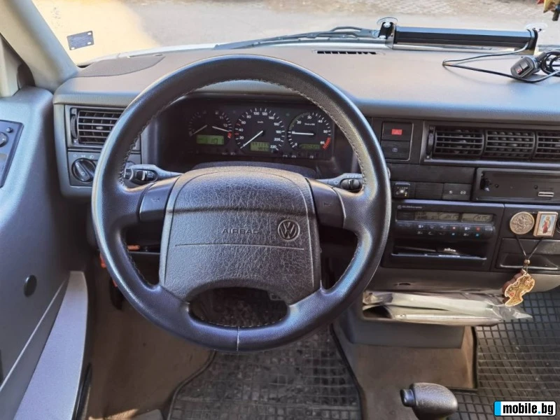 VW Caravelle VR6, снимка 10 - Бусове и автобуси - 49553341