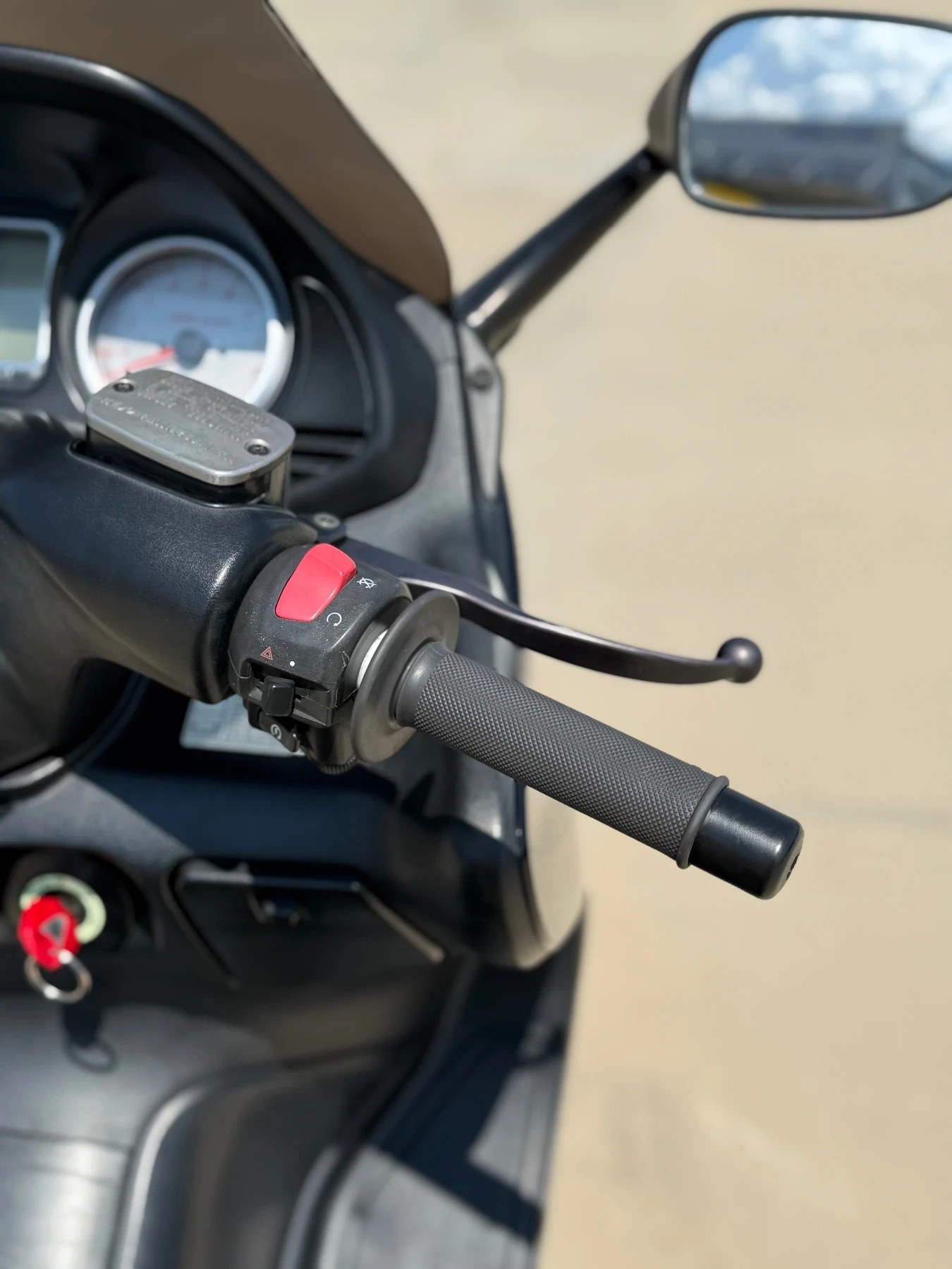 Yamaha T-max | Mobile.bg   14