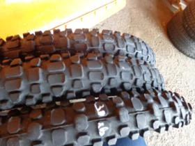 Гуми, снимка 11