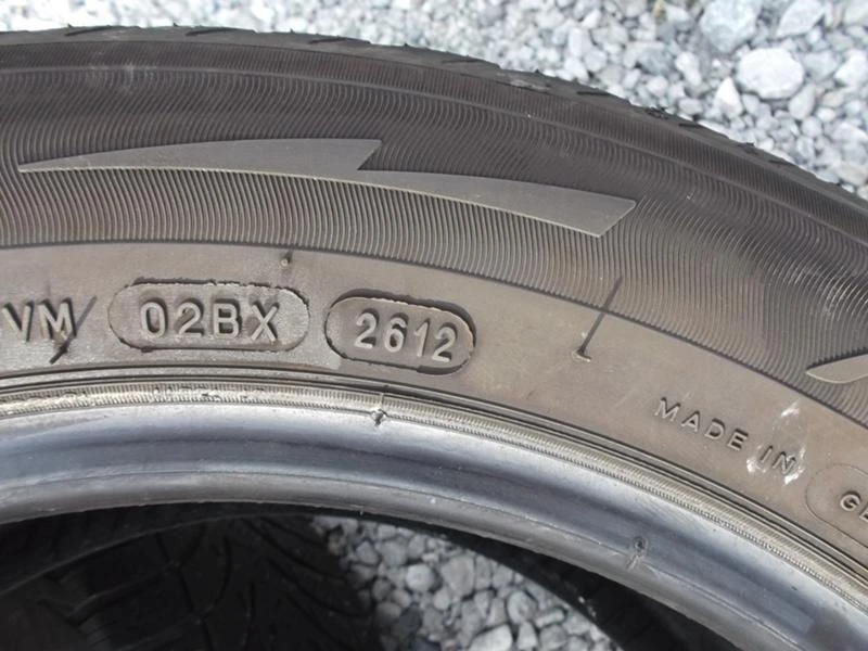 Гуми Зимни 215/55R16, снимка 6 - Гуми и джанти - 13352826