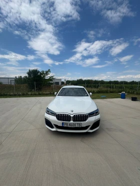 BMW 530E * М PACK * DISTRONIC * ПОДГРЕВ * HUD, снимка 9