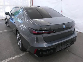 BMW i7 M70 xDrive, снимка 3