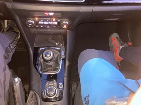 Mazda 3 1.5 Benzin 101ks Feis Navi Klima 235000km | Mobile.bg � ����� ������ 12