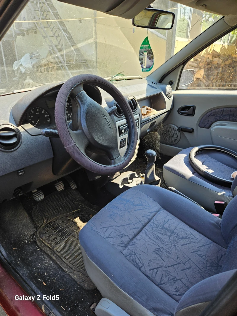 Dacia Logan 1.4, снимка 2 - Автомобили и джипове - 47741545