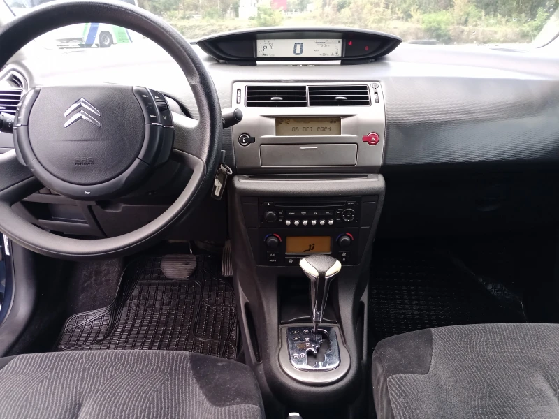 Citroen C4 1.6, снимка 13 - Автомобили и джипове - 48364542