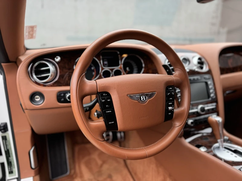 Bentley Continental gt 6.0L W12 AWD, снимка 11 - Автомобили и джипове - 47956856