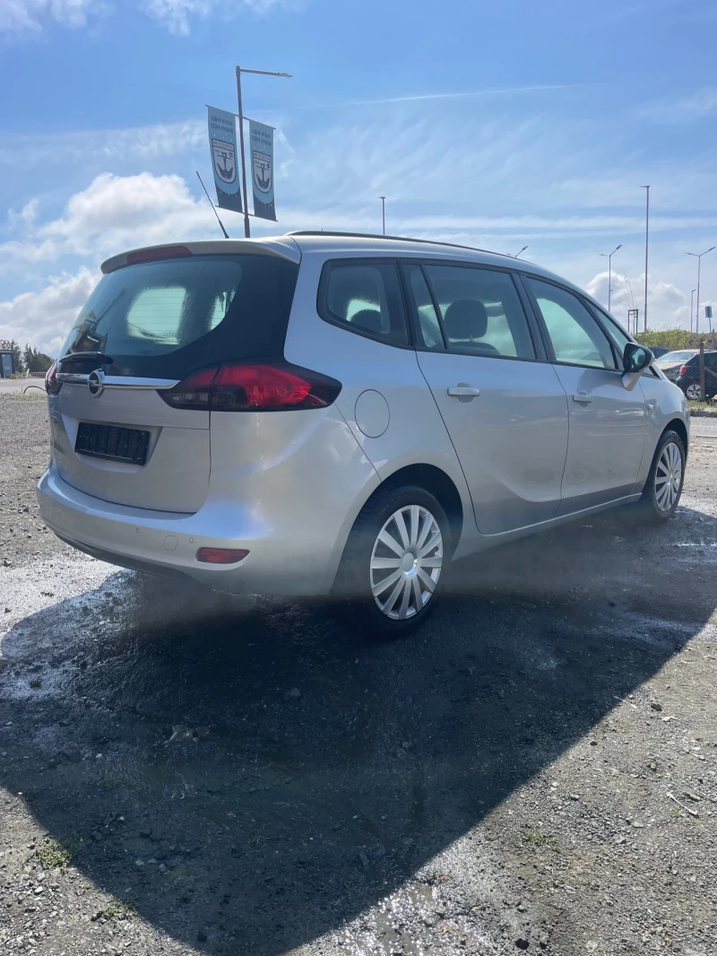 Opel Zafira 1.6I Turbo, снимка 4 - Автомобили и джипове - 48153162
