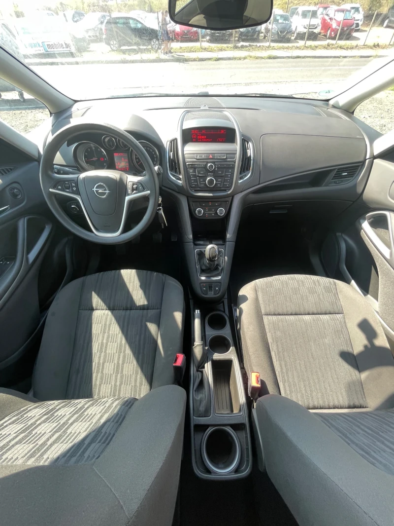 Opel Zafira 1.6I Turbo, снимка 16 - Автомобили и джипове - 48153162