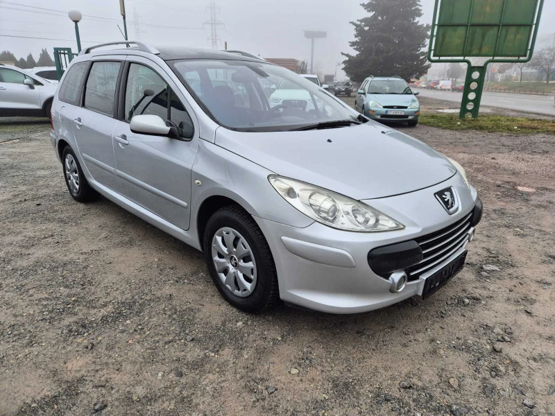 Peugeot 307 SW 2.0i 140кс, снимка 7 - Автомобили и джипове - 48698486