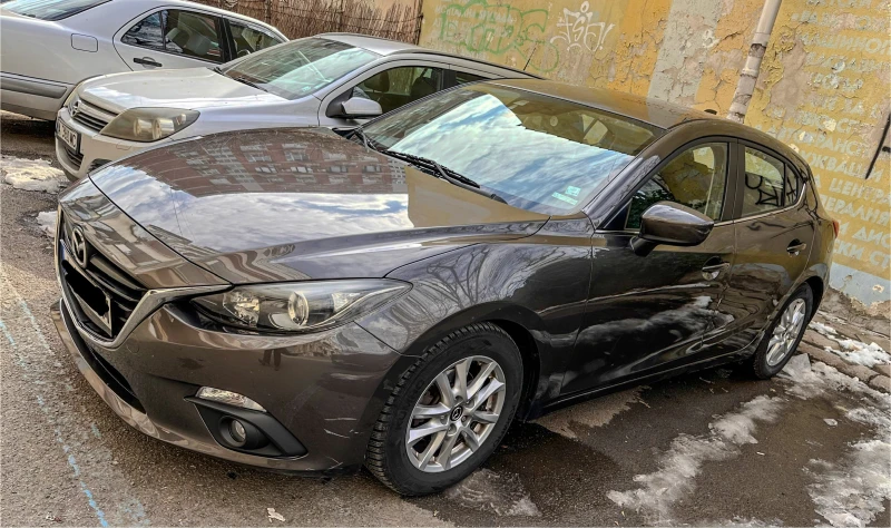 Mazda 3, снимка 2 - Автомобили и джипове - 49293370