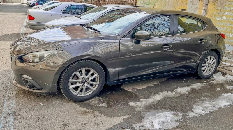 Mazda 3, снимка 3 - Автомобили и джипове - 49293370