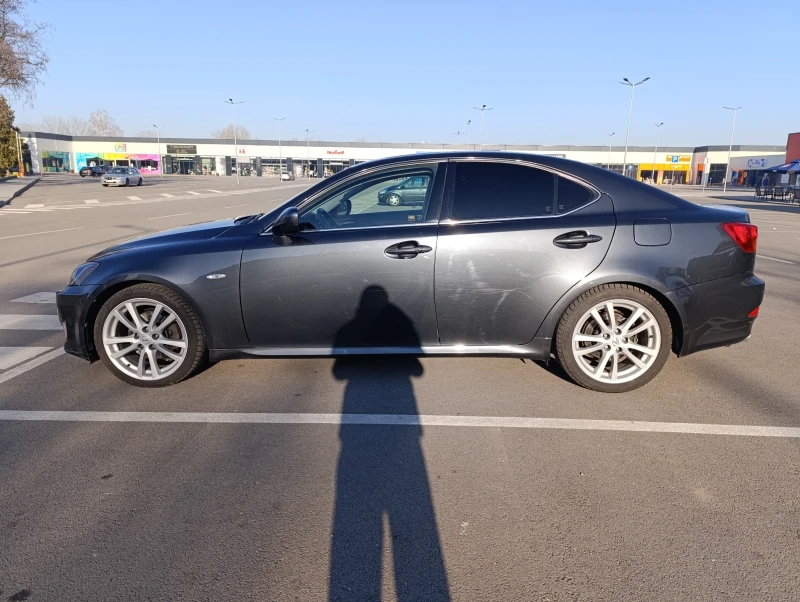 Lexus IS 250 Sport, снимка 2 - Автомобили и джипове - 49393304