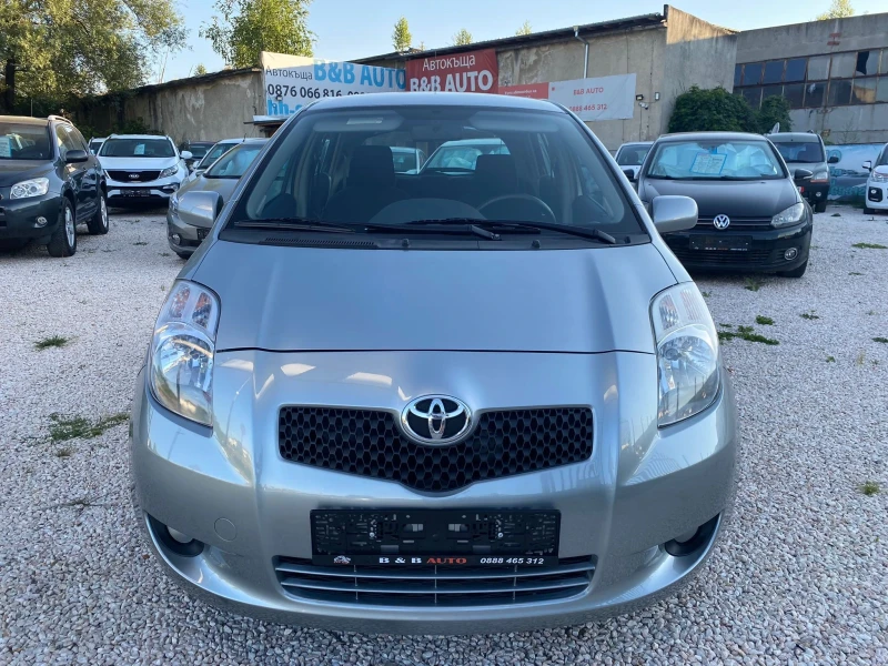 Toyota Yaris 1.3 Бензин, АВТОМАТ, 128000 км., ТОП, снимка 3 - Автомобили и джипове - 49525811