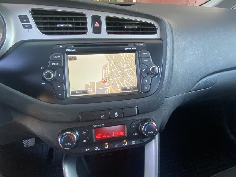 Kia Ceed, снимка 7 - Автомобили и джипове - 52533576