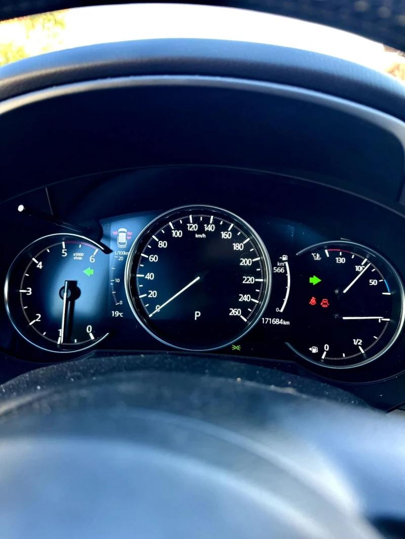 Mazda 6 Takumi 2, 2 D 4x4, снимка 8 - Автомобили и джипове - 52252213