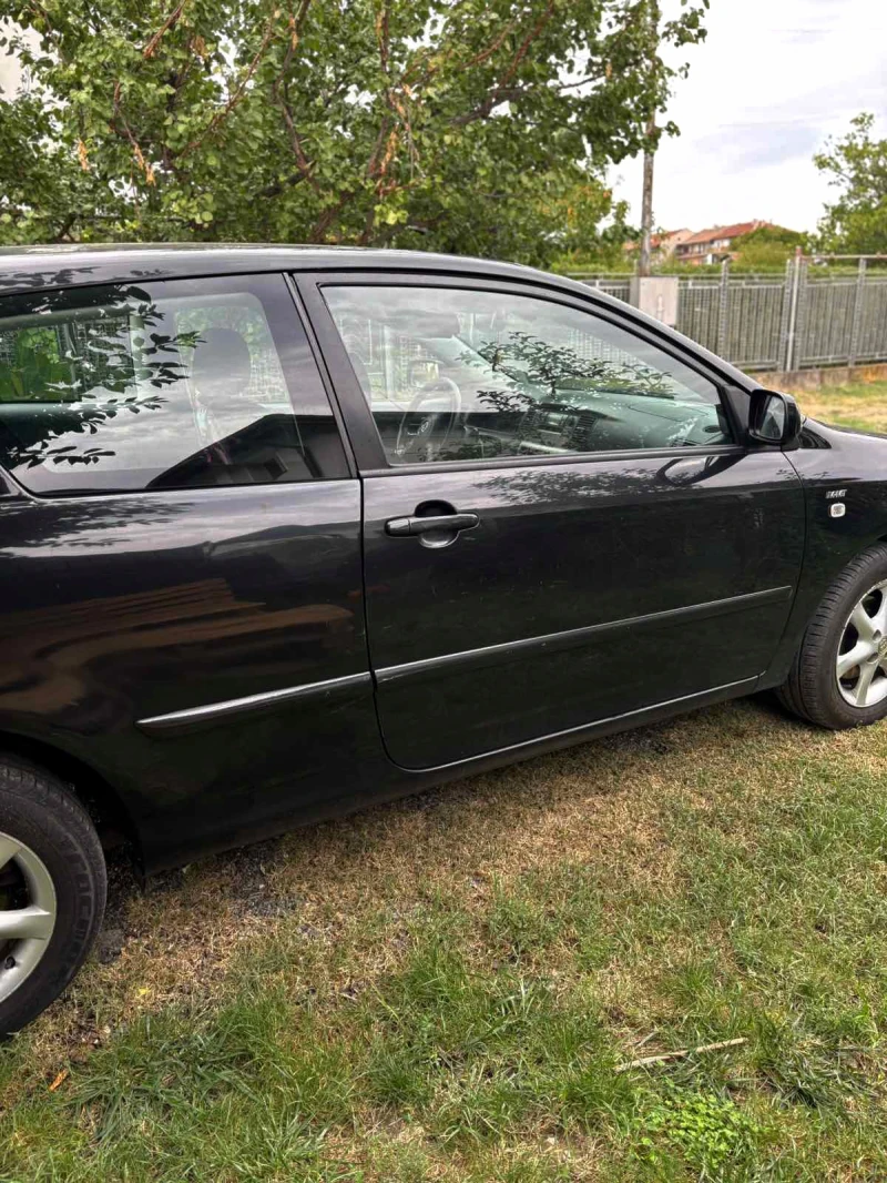 Toyota Corolla 1.4, снимка 4 - Автомобили и джипове - 52189150