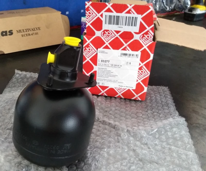 Mercedes-Benz E 230 2300, снимка 8 - Автомобили и джипове - 53066378