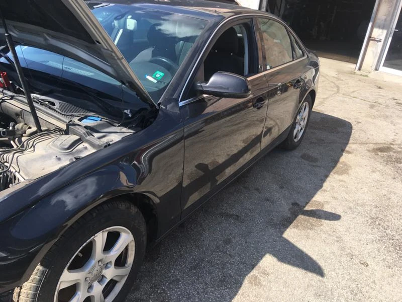 Audi A4 2.0tdi, снимка 4 - Автомобили и джипове - 25962034