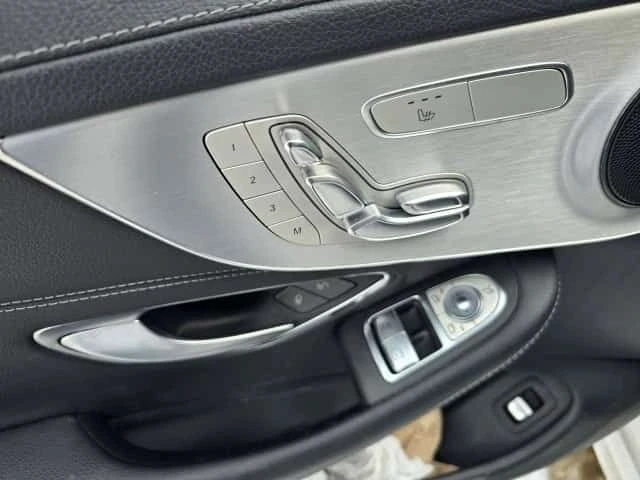 Mercedes-Benz C 300 * CARFAX * ЦЕНА ДО БГ, снимка 14 - Автомобили и джипове - 53666876