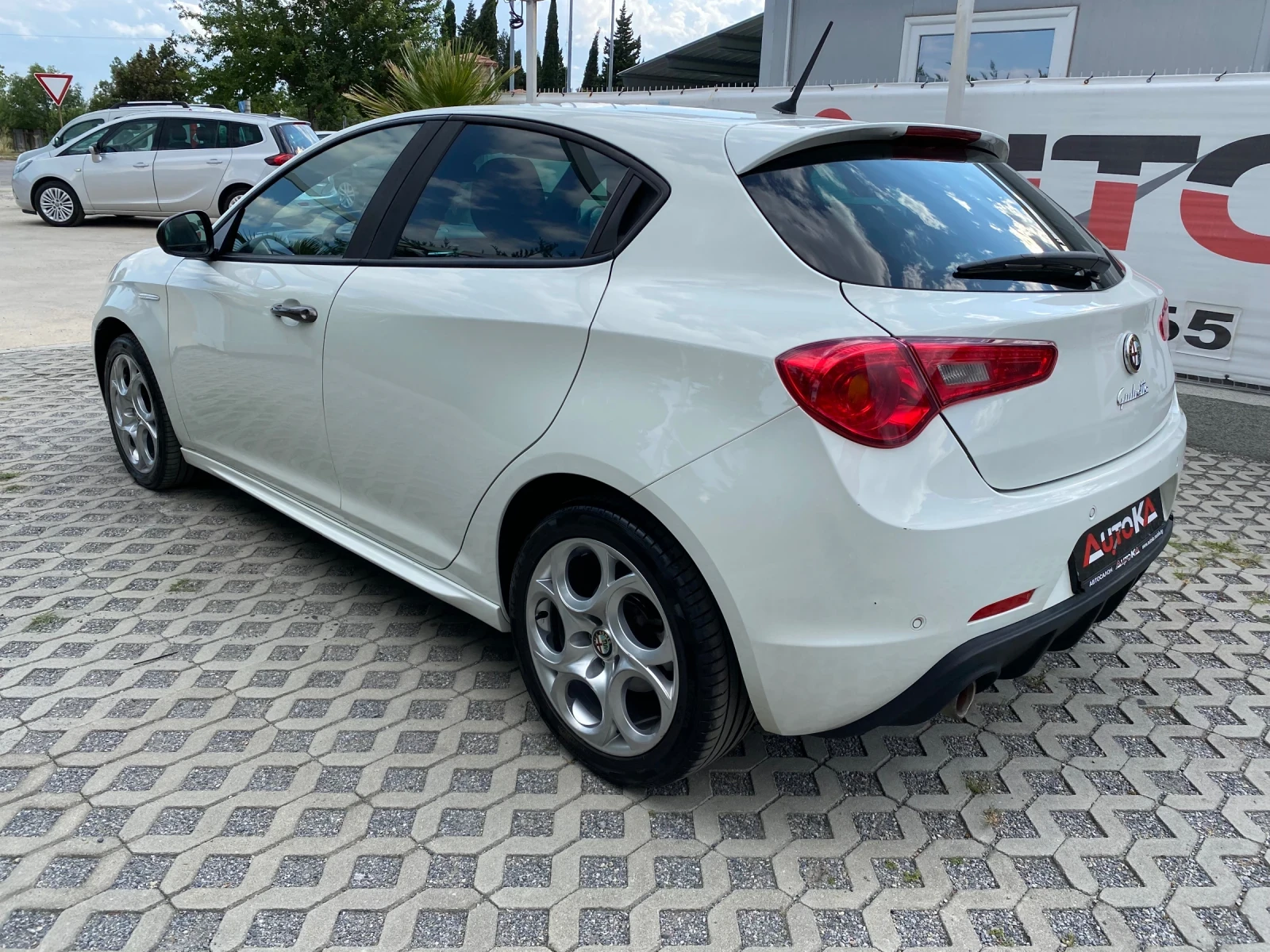 Alfa Romeo Giulietta 1.4T-120кс= ФАБРИЧНА ГАЗ= SPORT= FACE= EURO 6B - изображение 5