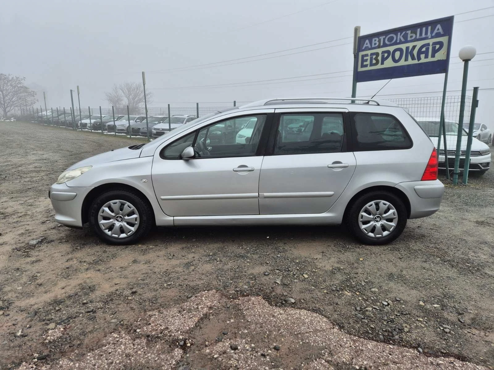 Peugeot 307 SW 2.0i 140кс - изображение 2