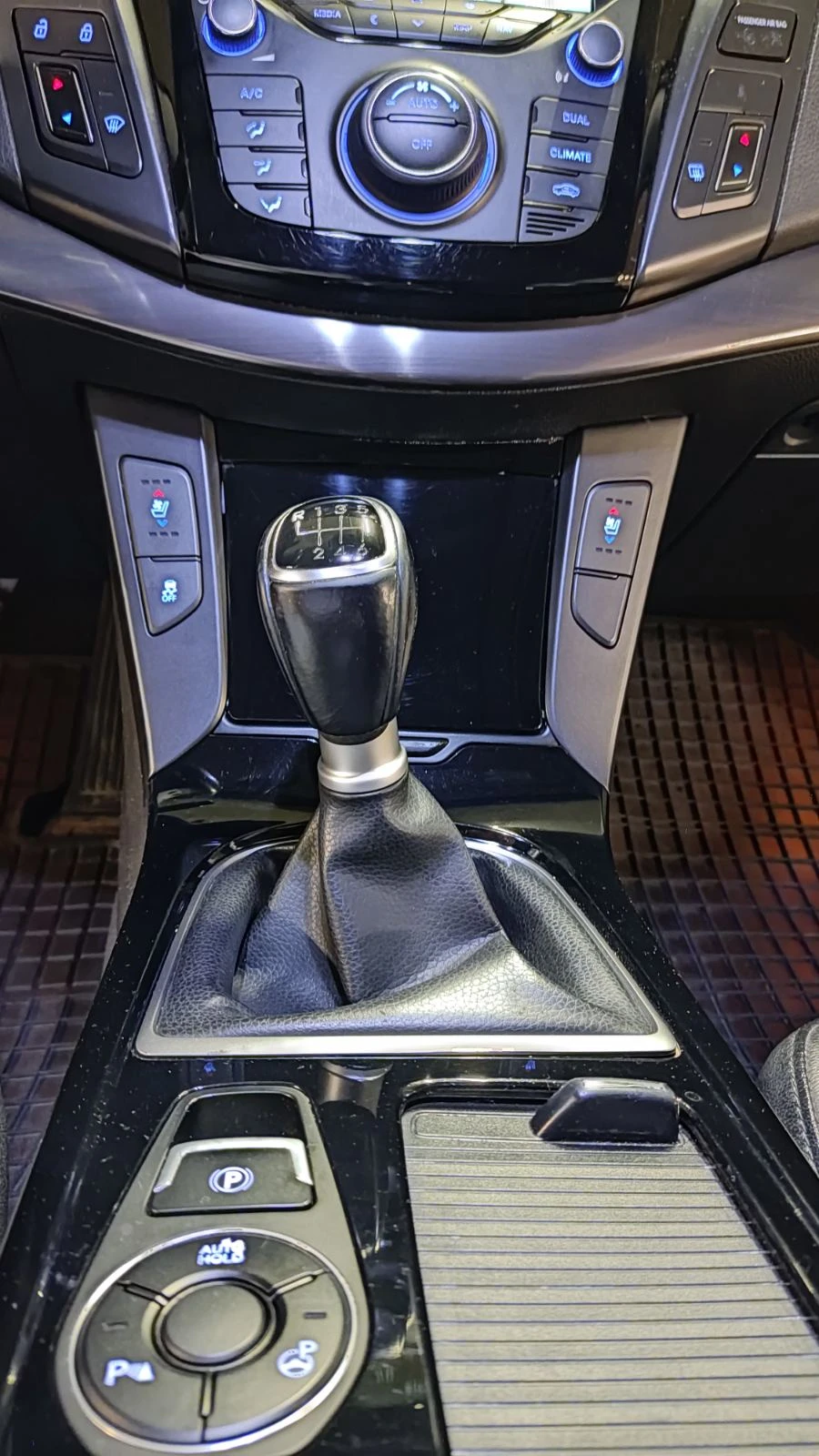 Hyundai I40 Premium - изображение 6