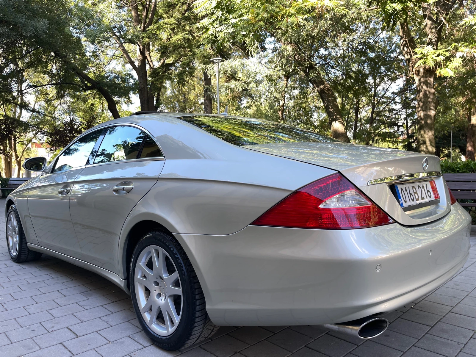 Mercedes-Benz CLS 500 #V8#388KC#159621КМ#УНИКАТ!! - изображение 2