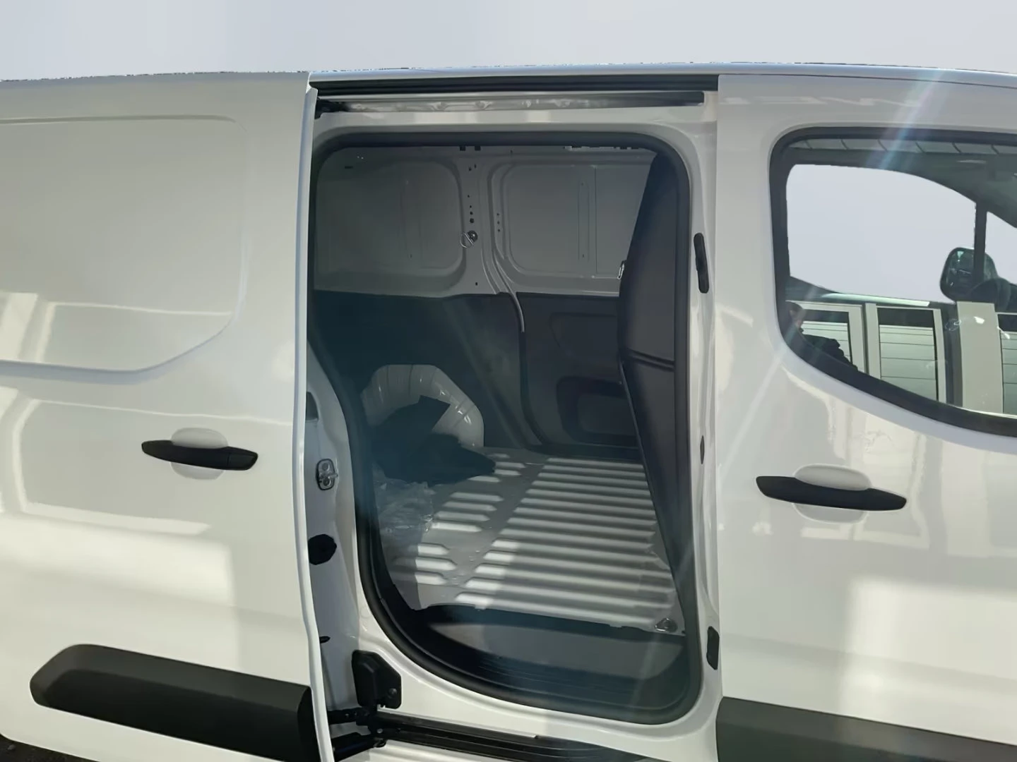 Toyota Proace City COMFORT-L1/136HP/NAVI/ACC/CPLAY/519g | Mobile.bg   12