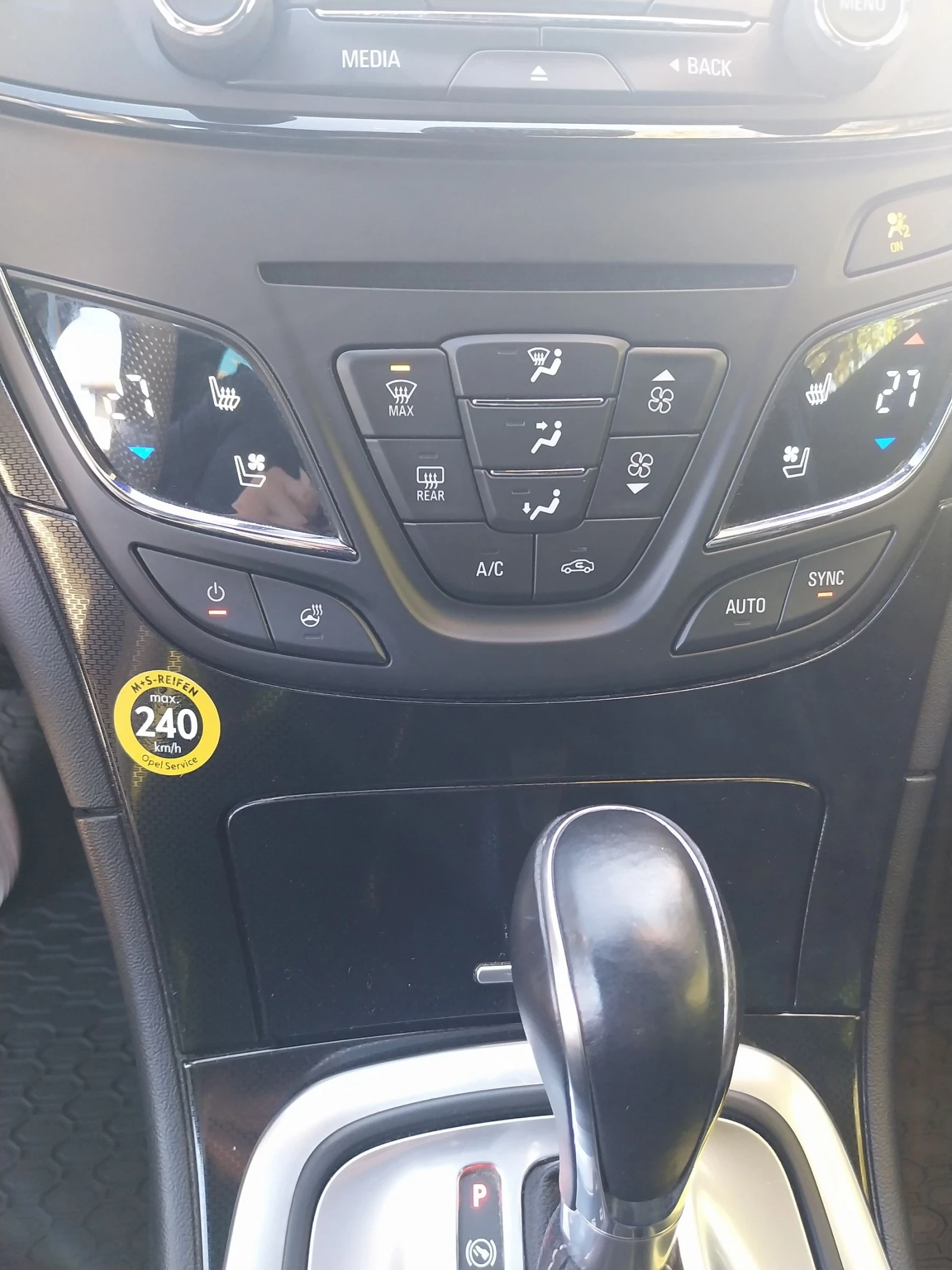 Opel Insignia Country tourer 4x4 Bi-turbo LED Bi-xenon  | Mobile.bg   9