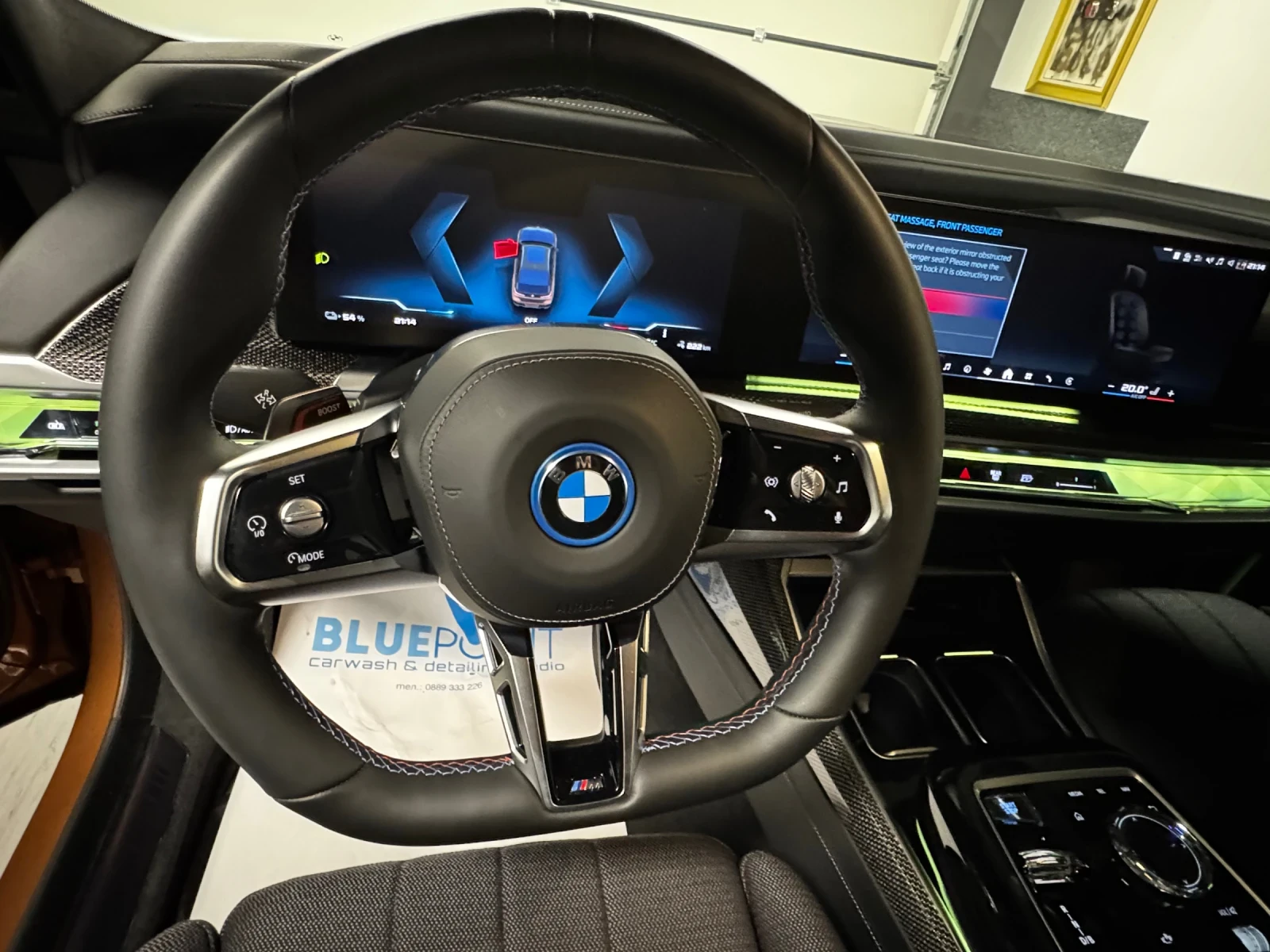 BMW i7 M70 - изображение 10