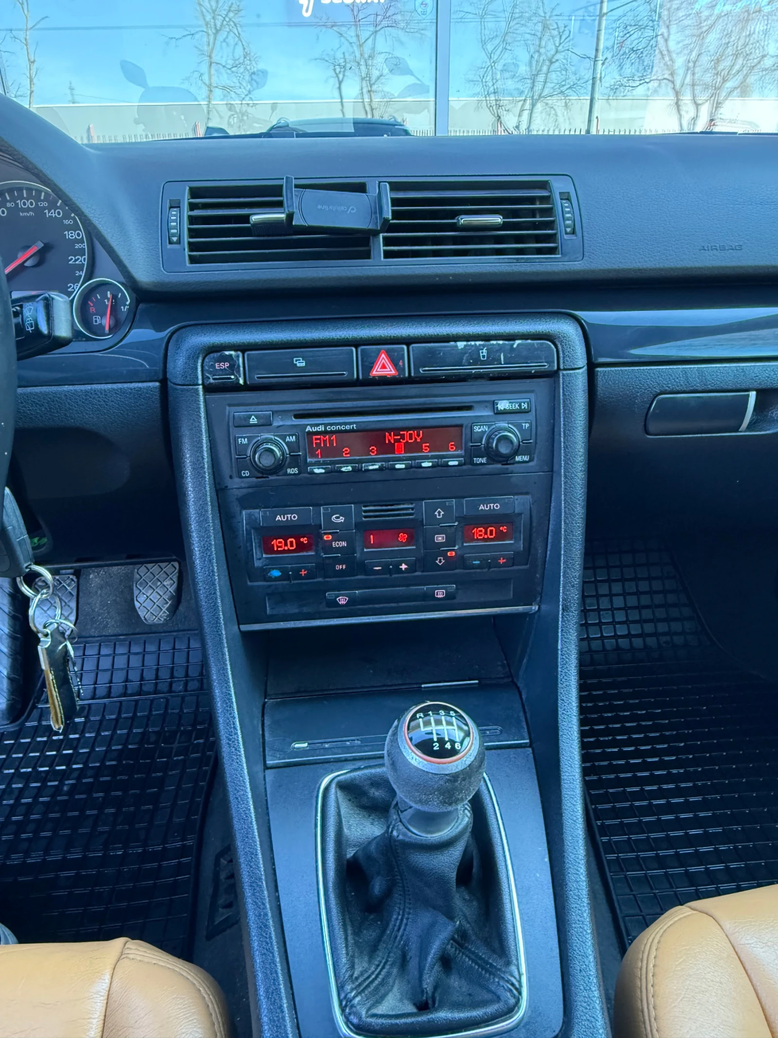 Audi A4 1.9 S-Line | Mobile.bg � ����������� 15