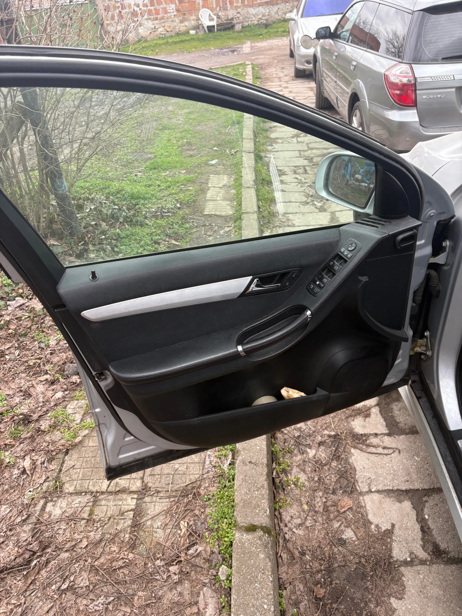 Mercedes-Benz R 320, снимка 6 - Автомобили и джипове - 53776645