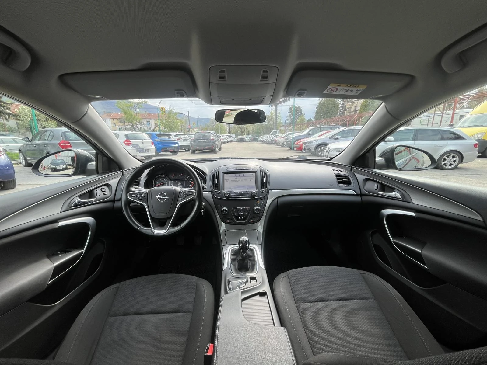 Opel Insignia Limousine NB, снимка 9 - Автомобили и джипове - 54258327