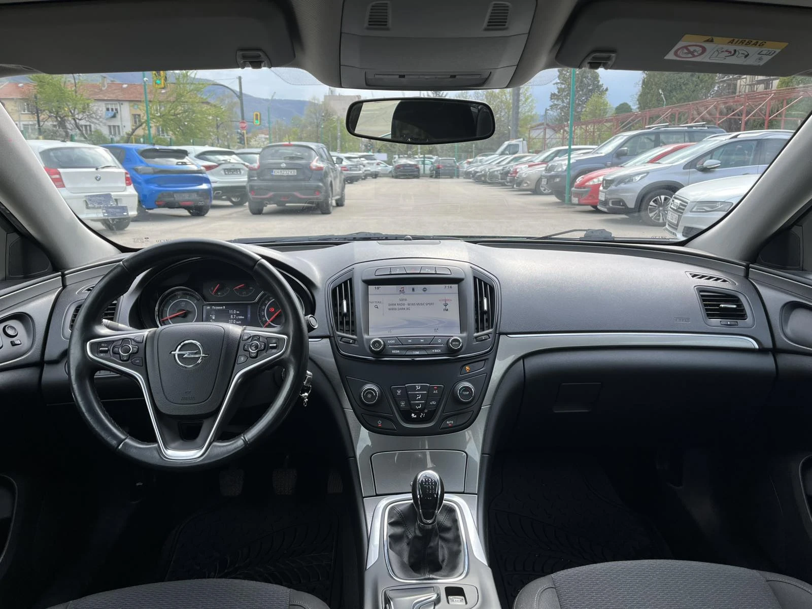 Opel Insignia Limousine NB, снимка 10 - Автомобили и джипове - 54258327